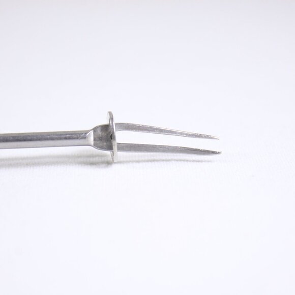 Vintage pickle fork, ghurkin serving fork - Picture 8 of 12